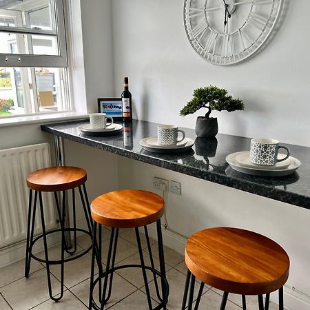 Beautiful Beach Front Cottage Allonby Экстерьер фото